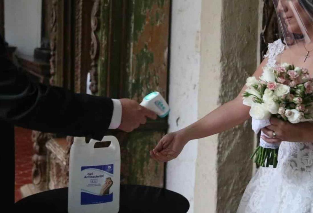 Oficia Catedral primer boda en nueva normalidad