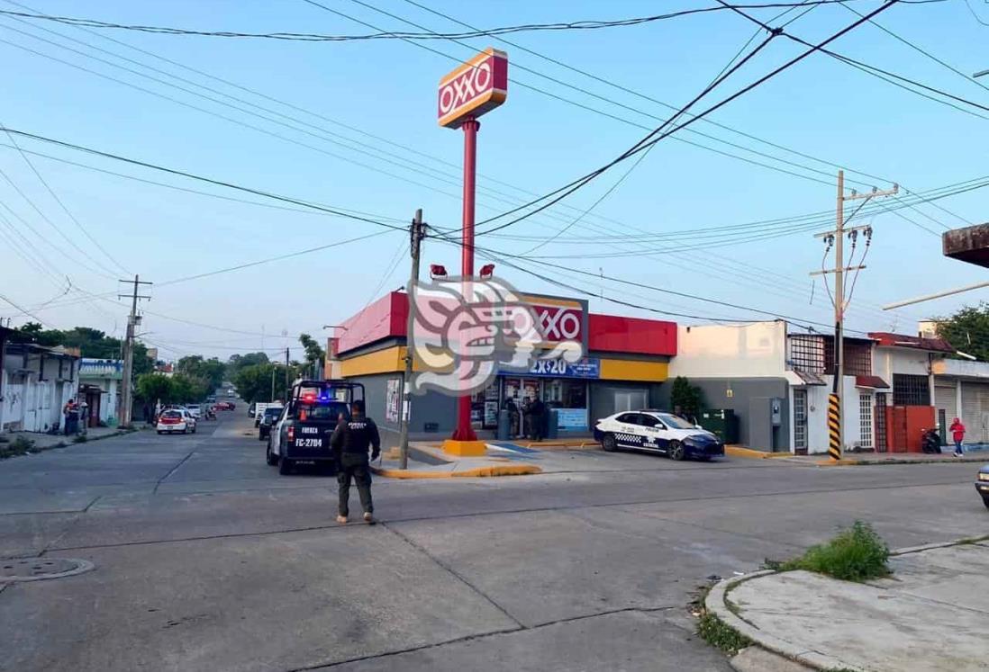 Segundo robo en menos de 15 días en un Oxxo de Acayucan