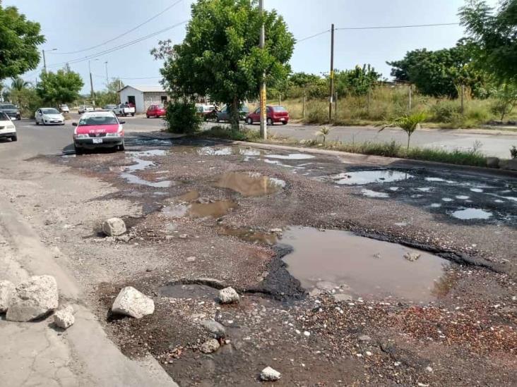 Hartazgo por calles destrozadas en Veracruz