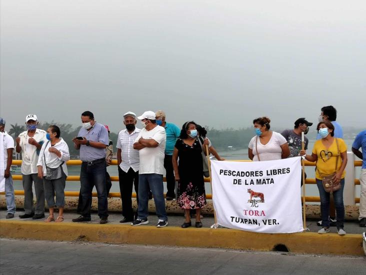 Pescadores veracruzanos exigen indemnización a British Petroleum