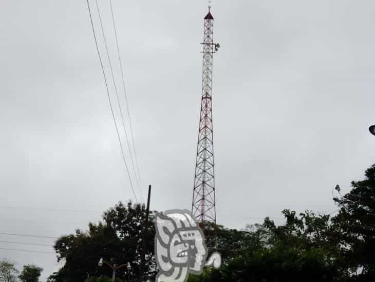 Habitantes de la sierra Santa Martha piden antena de telefonía celular