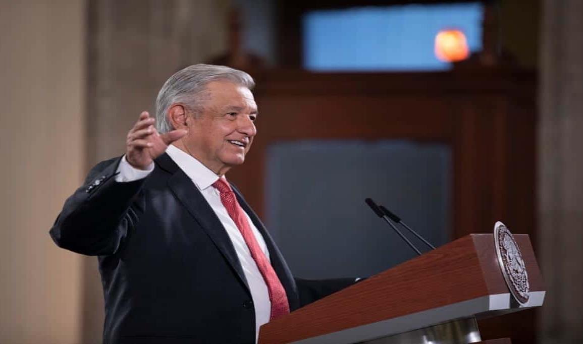 Retiro de productos lácteos, para cuidar la salud, no por perjudicar empresas: AMLO