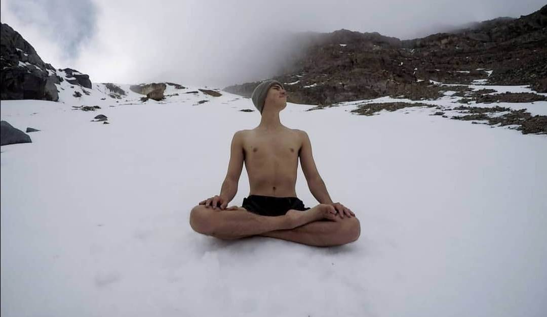 En el Pico de Orizaba, joven de NL hace de la montaña su maestra