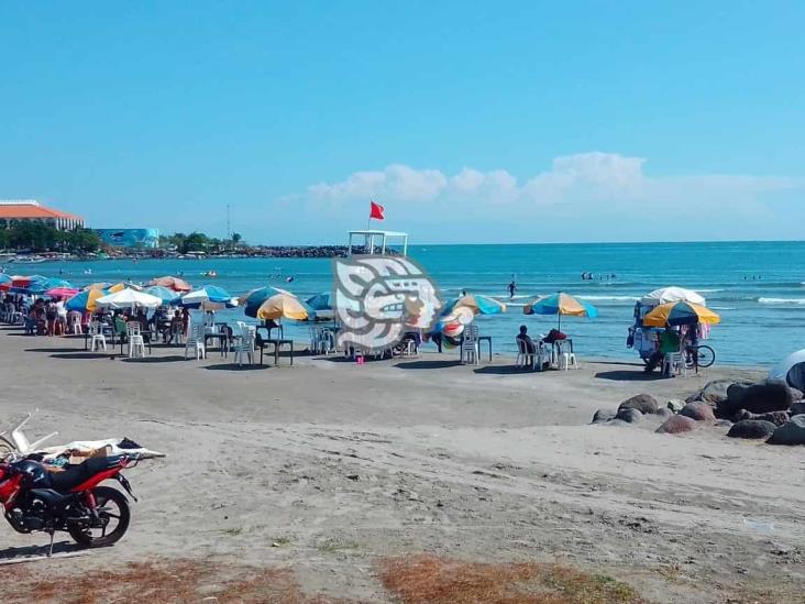 Pese a Covid,comensales continúan visitando playas de Villa del Mar