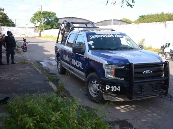 Vecinos de la Reserva Tarimoya capturan y amarran  a mujer por robo a casa