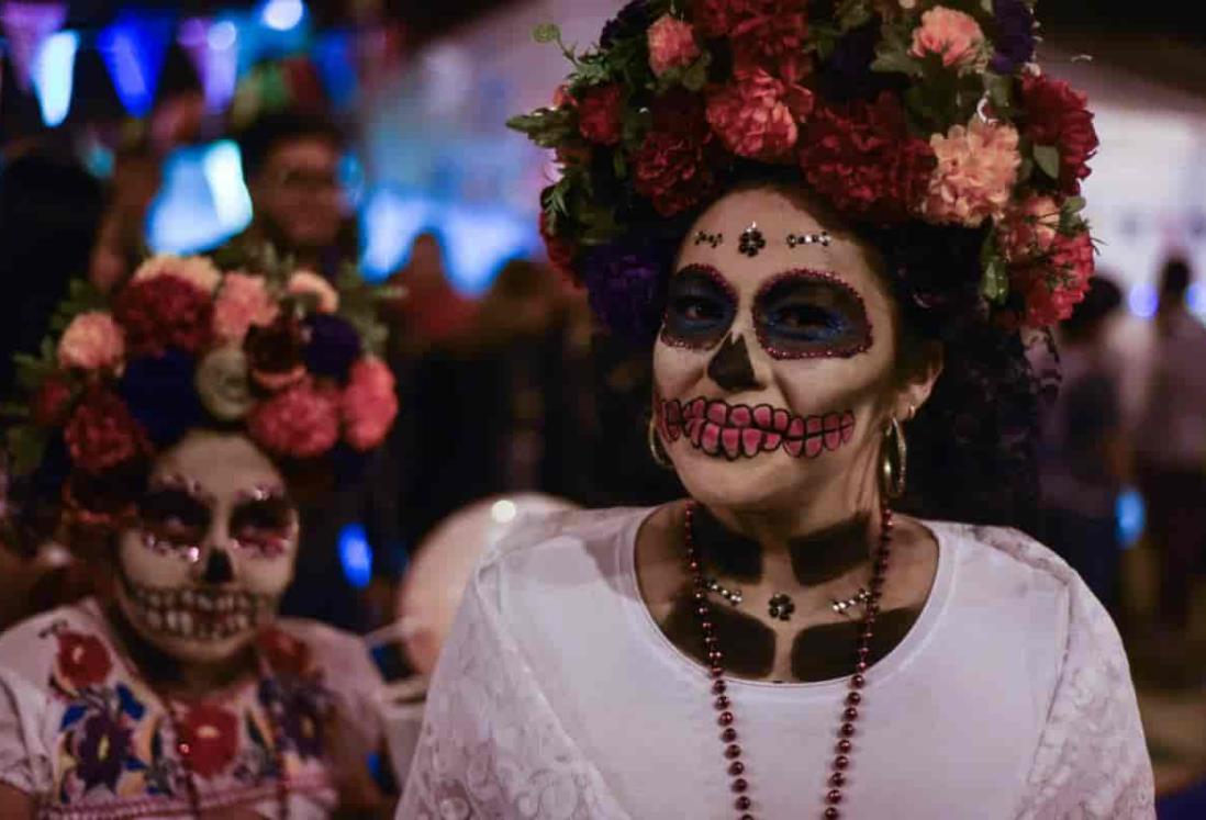 Revelan cartelera de Día de muertos