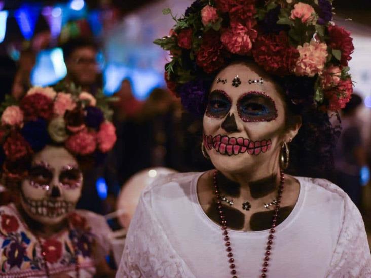 Revelan cartelera de Día de muertos