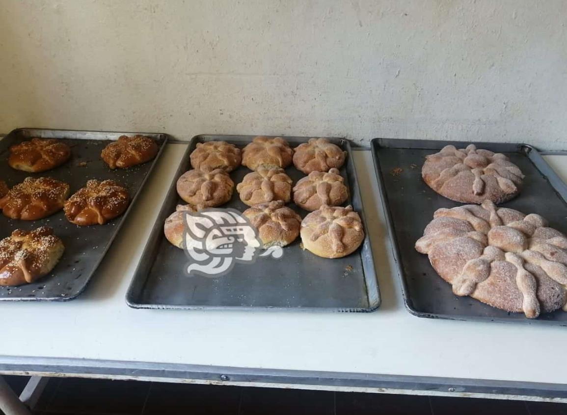 “La Promesa” AC alista venta de pan de muerto en Coatzacoalcos