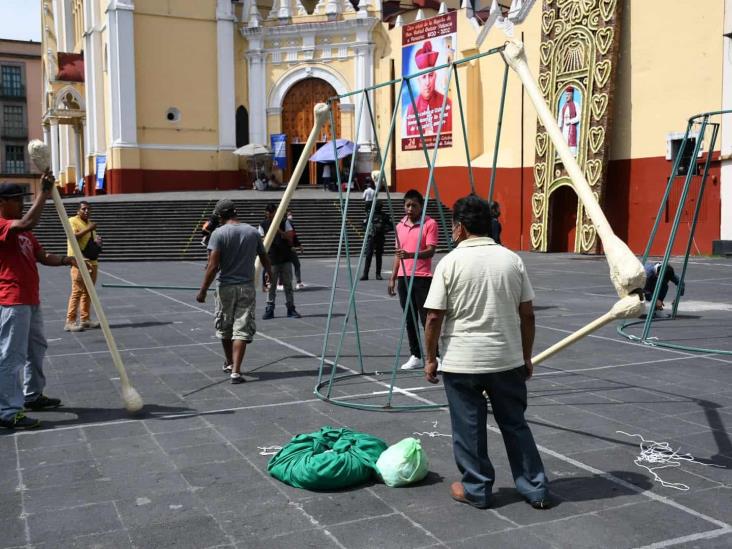 Catrinas monumentales adornan el centro de Xalapa