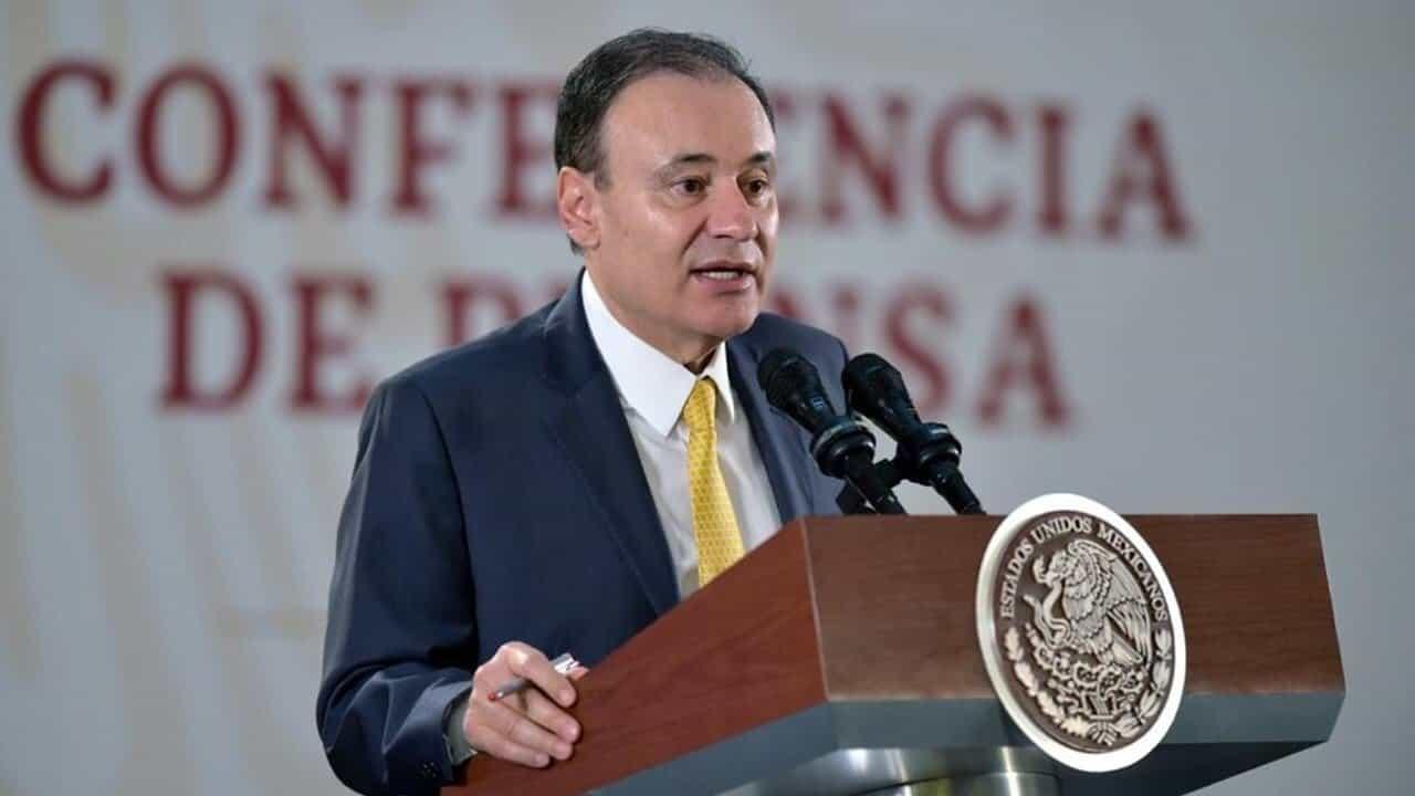 Durazo informa al Senado su renuncia a SSPC