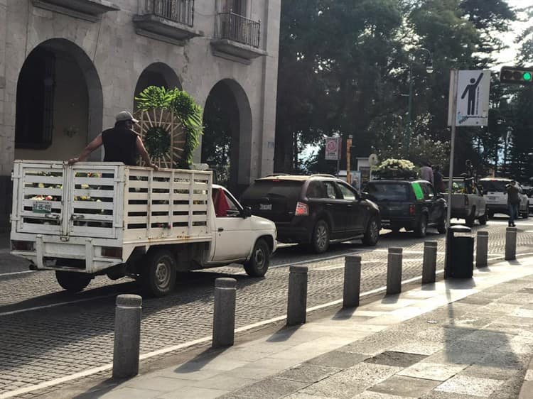 Protestan con féretro de joven golpeado por policías de Veracruz