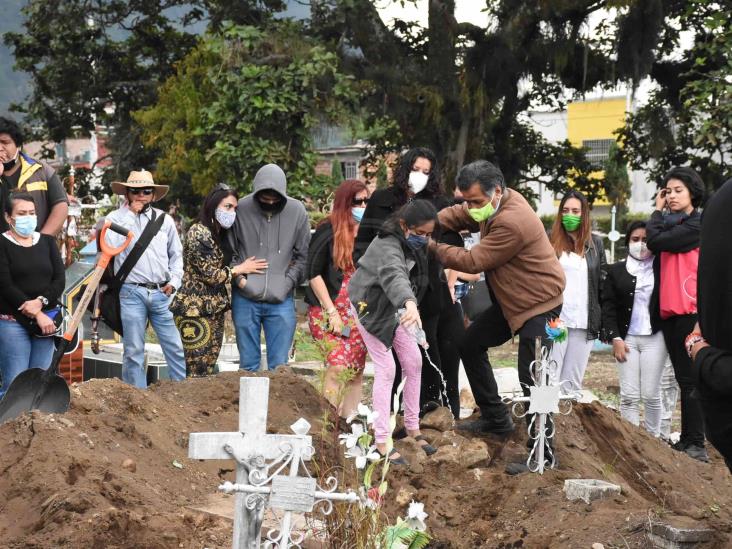 En Orizaba despiden a Edmunda, abogada asesinada en Puebla