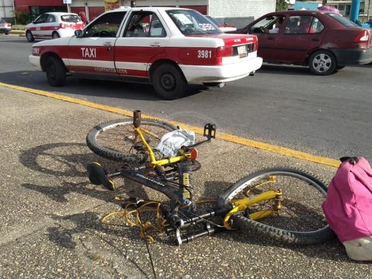 Solicitan apoyos para pagar cirugía de porteño; fue arrollado por autobús