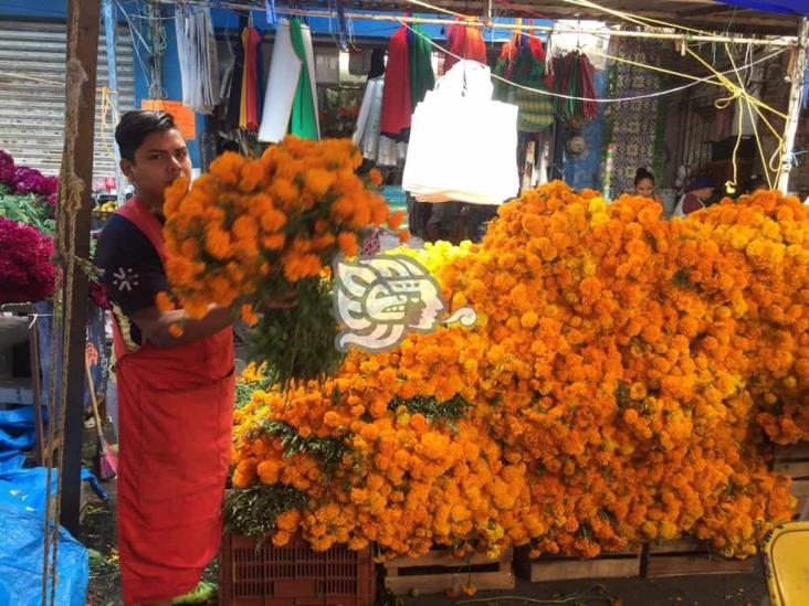 Ofrecen mercados todo para el altar