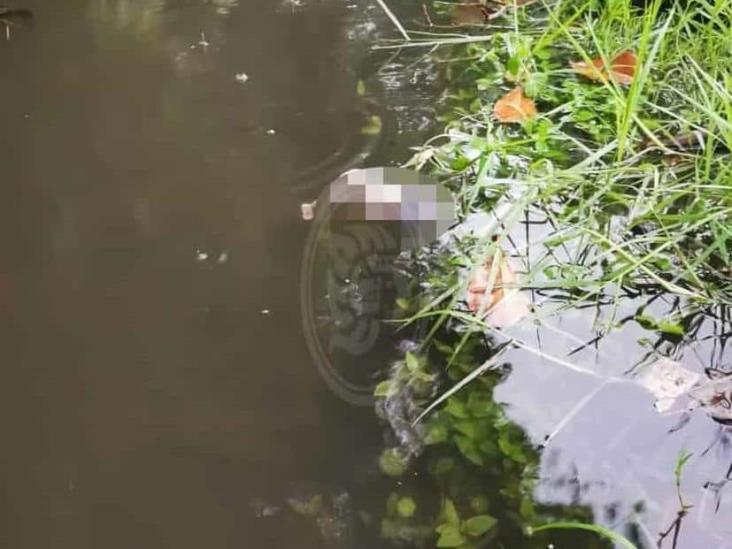 Encuentran un bebé sin vida en un canal de Coatzacoalcos