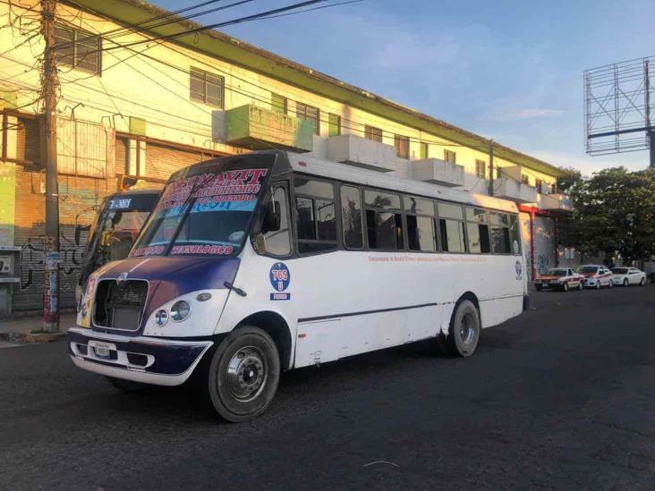 Urbanos atropella a familia que caminaba por calles de Veracruz