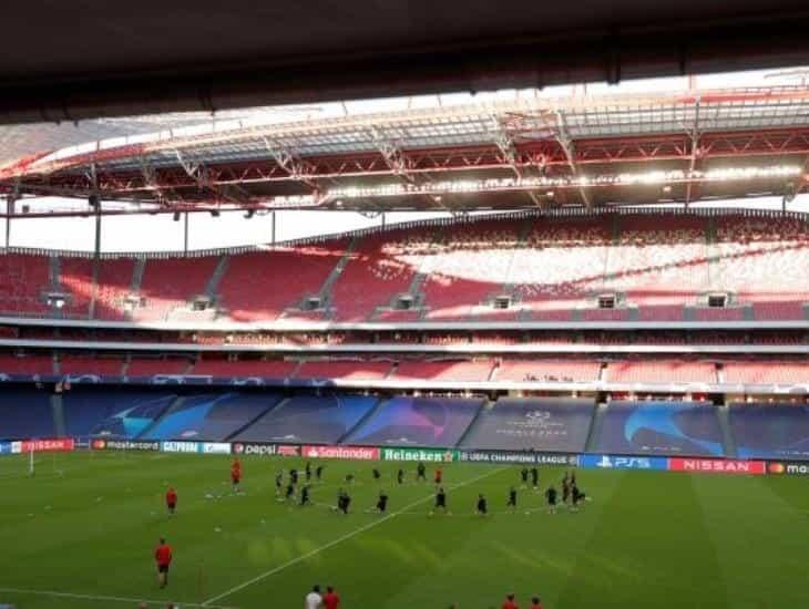 Coche se cuela en el Estadio da Luz; hay un herido