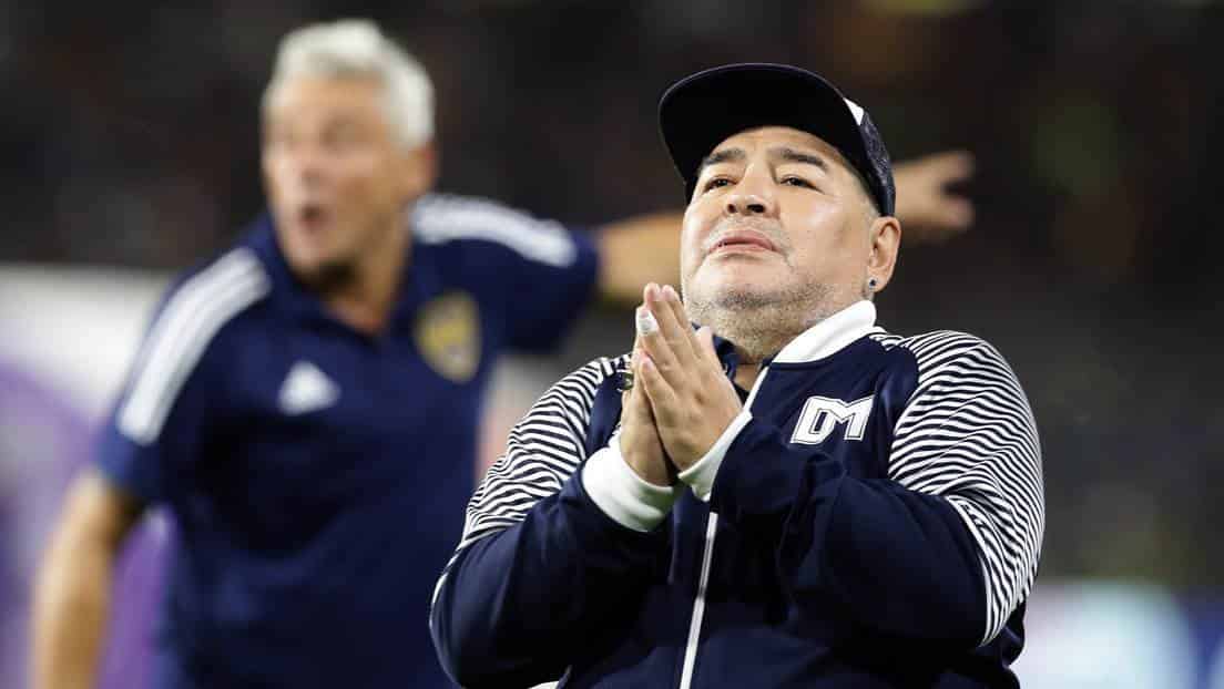 Diego Maradona será operado de urgencia por hematoma en el cerebro