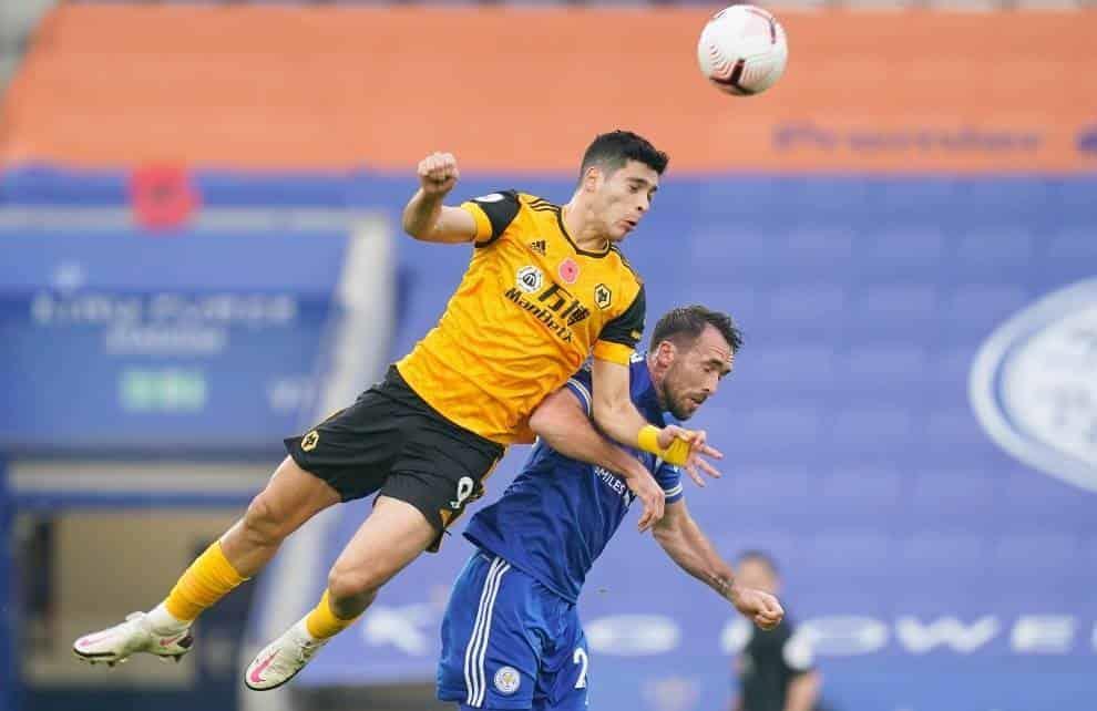 El Wolverhampton de Jiménez cayó ante el Leicester City