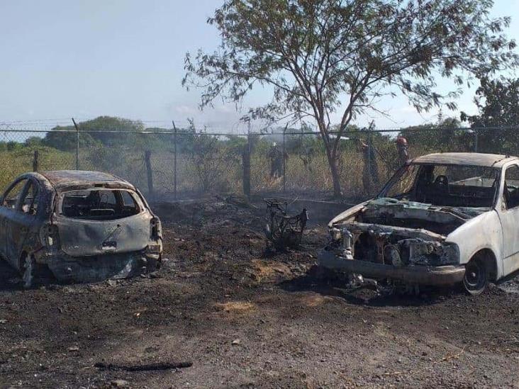 Se incendian varias unidades al interior de la Fiscalía Regional de Veracruz