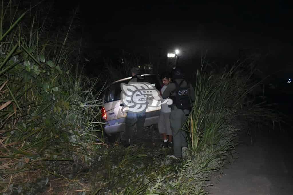 Familia de Coatzacoalcos sufre accidente en la carretera Costera del Golfo