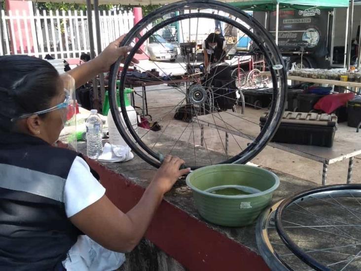 Realizan campaña “Enchúlame la Silla”, con reparaciones a bajo costo