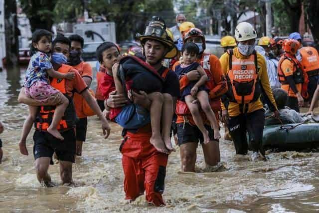 Tifón deja al menos 11 muertos en Manila