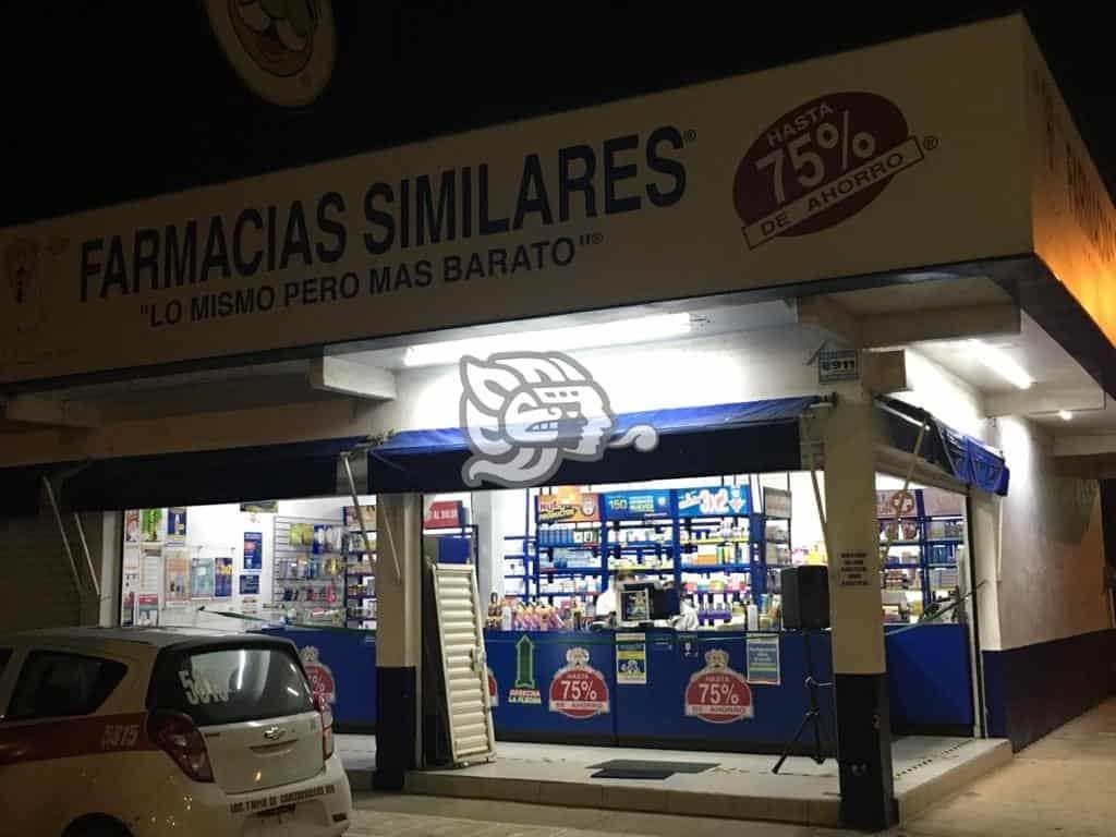 Dos sujetos asaltaron farmacia en Villas de Santa Martha