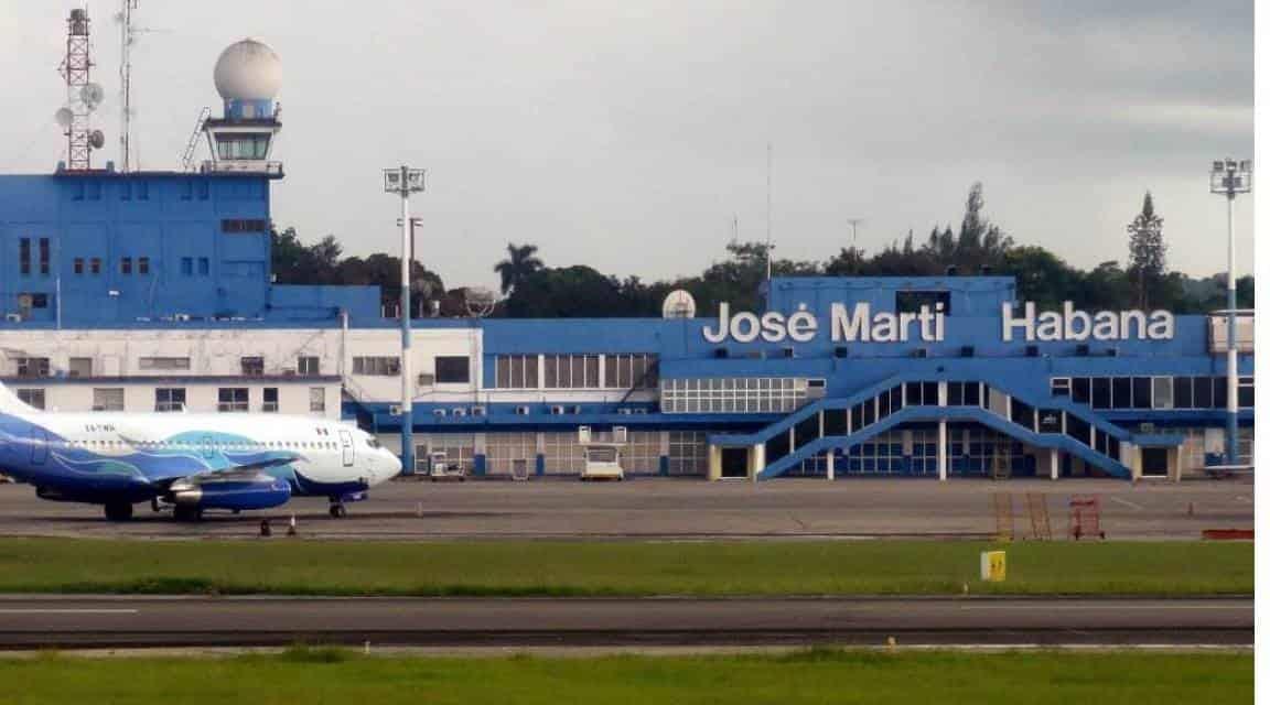 Aeropuerto de Cuba cobrará a viajeros la prueba Covid-19