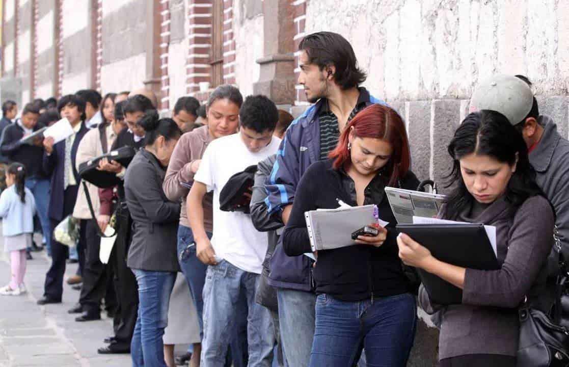 Buscan empleo 11.5 millones de personas en México