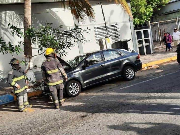 Bomberos de Veracruz, sofocan conato de incendio