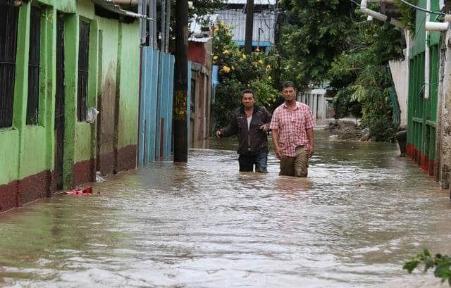 Se disipa ‘Iota’ en El Salvador tras dejar 25 muertos en Centroamérica