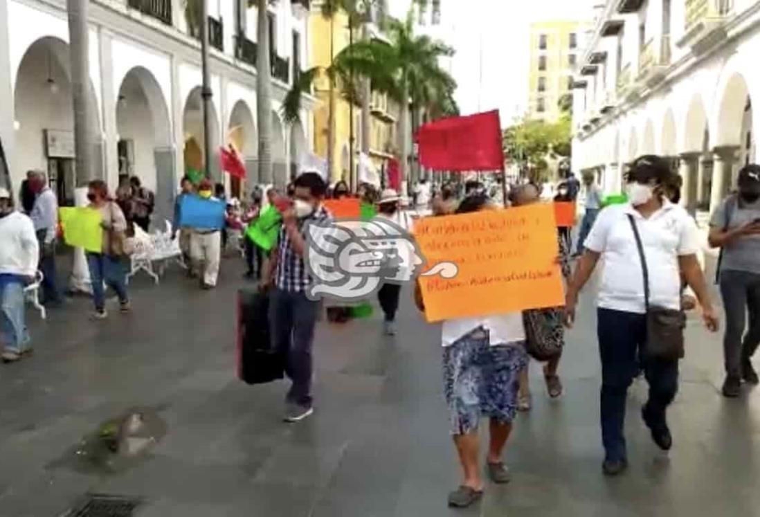 Antorchistas se manifiestan por obras, seguridad y audiencia