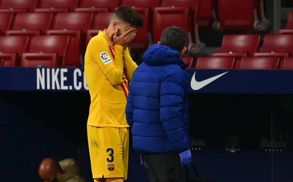 Gerard Piqué sufrió escalofriante lesión en duelo vs Atlético de Madrid