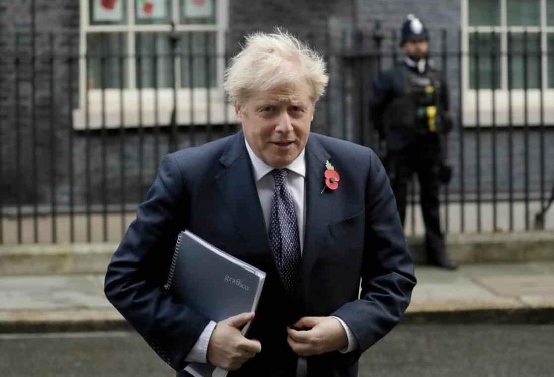 “Se vislumbra la salida” del segundo confinamiento: Boris Johnson