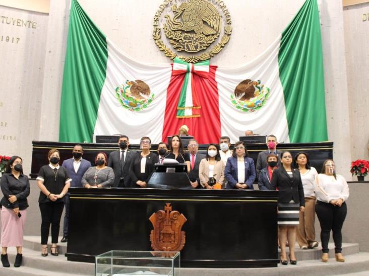 Si te metes con una, te metes con todas, claman en Congreso ante agresión a Mónica