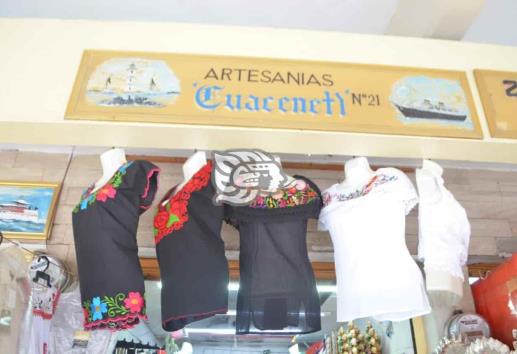Navidad alivia economía de artesanos veracruzanos