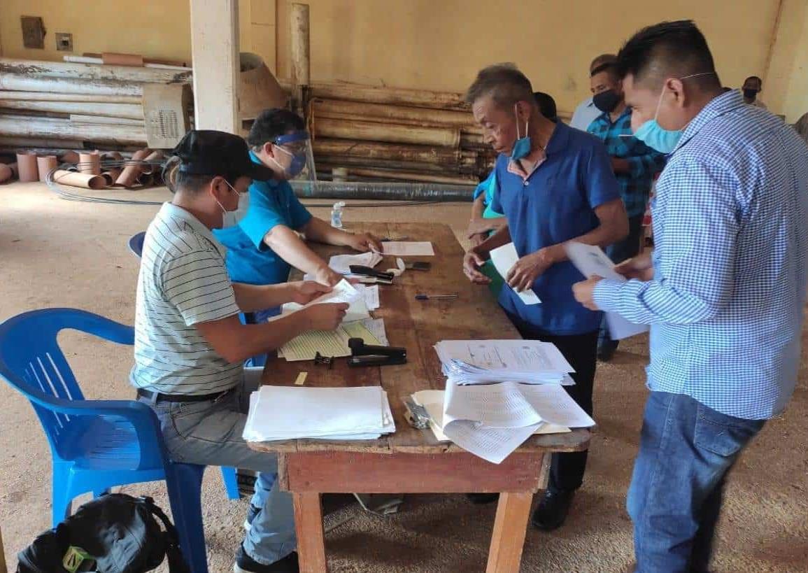 Reciben en Soteapan pago del Seguro Catastrófico, por sequía de abril-oct. 2019