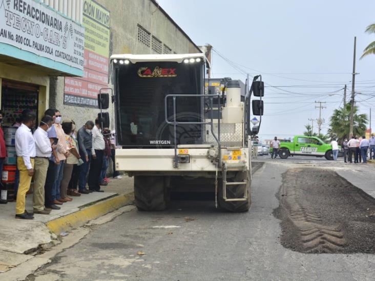 Arranca rehabilitación de más de 3.5 km de la avenida UV de Coatzacoalcos