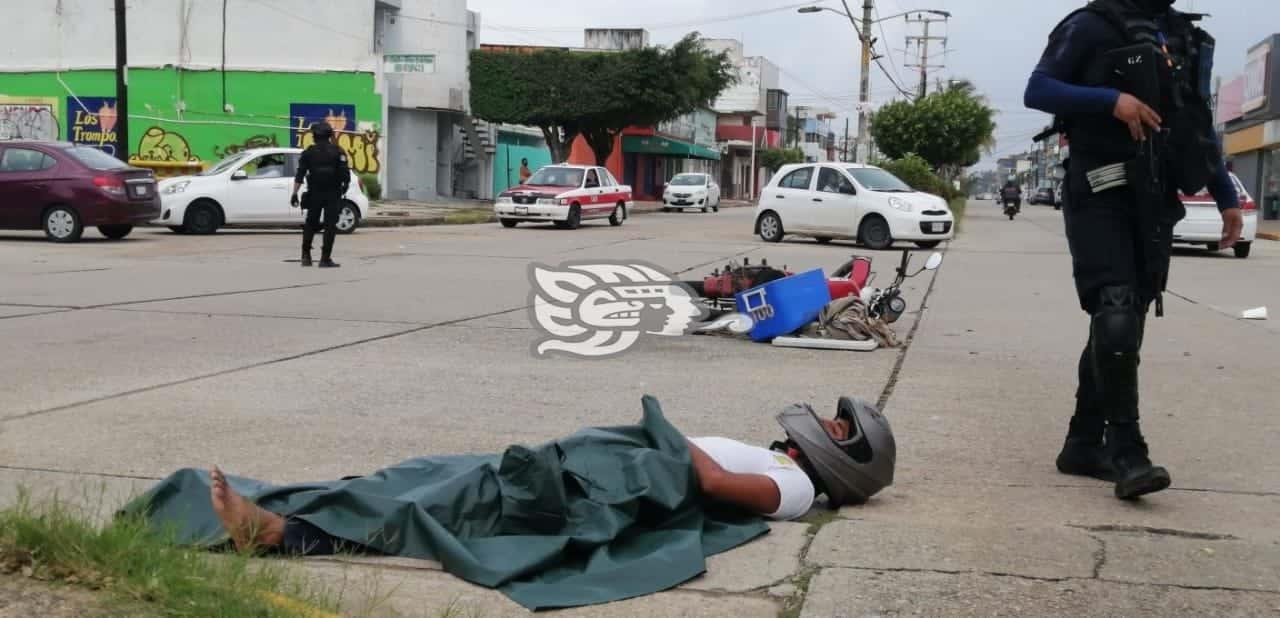 Motociclista resulta fracturado tras accidente en Coatzacoalcos