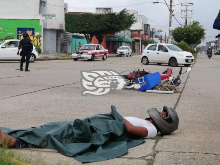 Motociclista resulta fracturado tras accidente en Coatzacoalcos