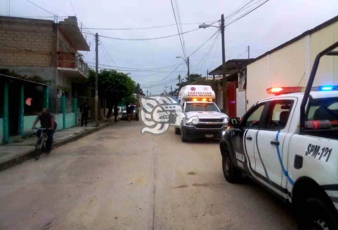 Balean taxi en el barrio primero de Oluta