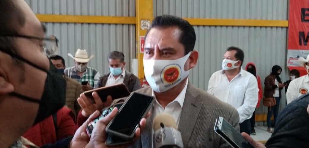 PRI, PAN y PRD, débiles por separado en Veracruz: Vicencio