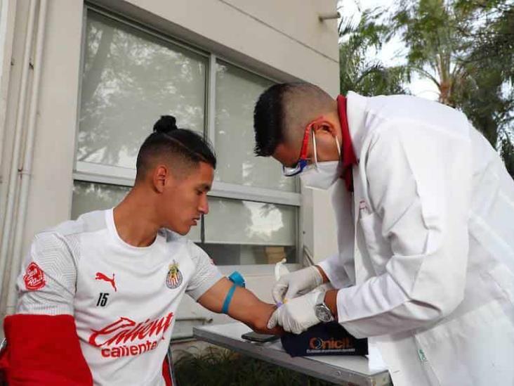 Jugadores de Chivas reportaron a exámenes médicos previo a Clausura 2021