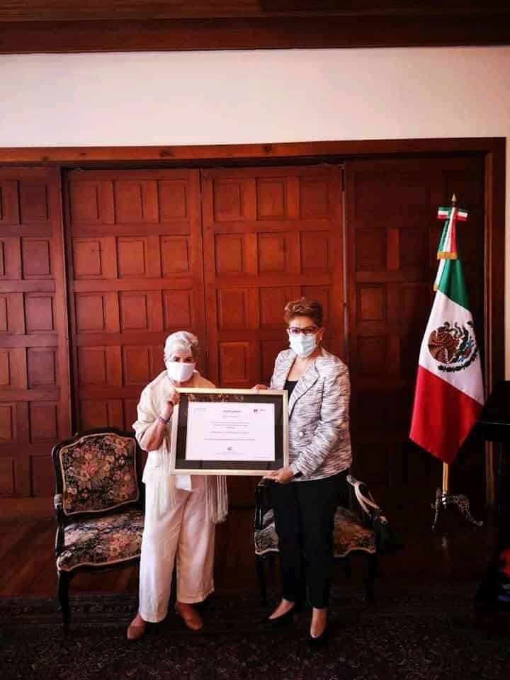 Reconocimiento a mexicanos en embajada de Costa Rica