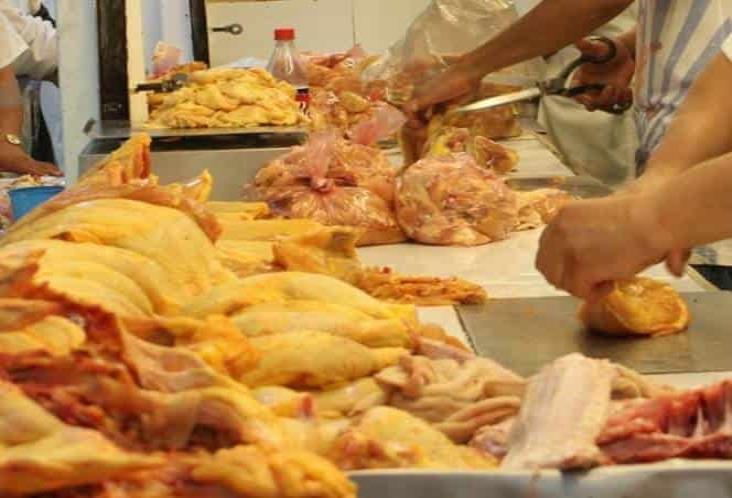 Aumento de hasta 60% en precio del pollo afecta a familias de Veracruz