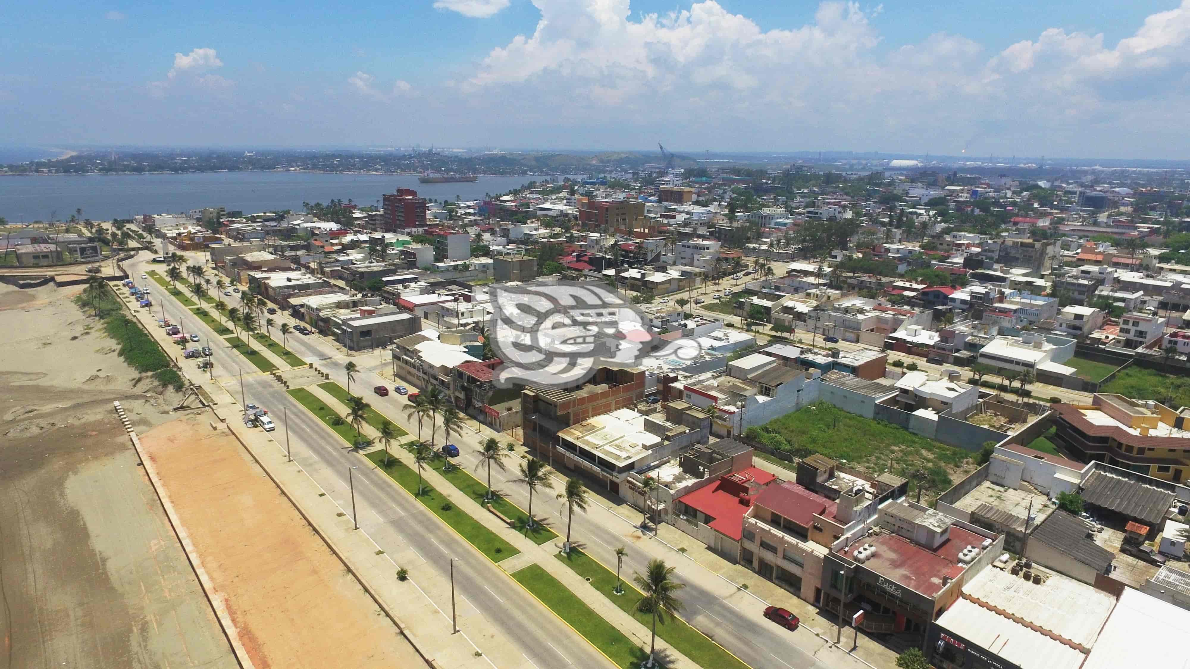 Clausura de hoteles, mensaje desalentador para la economía de Coatzacoalcos