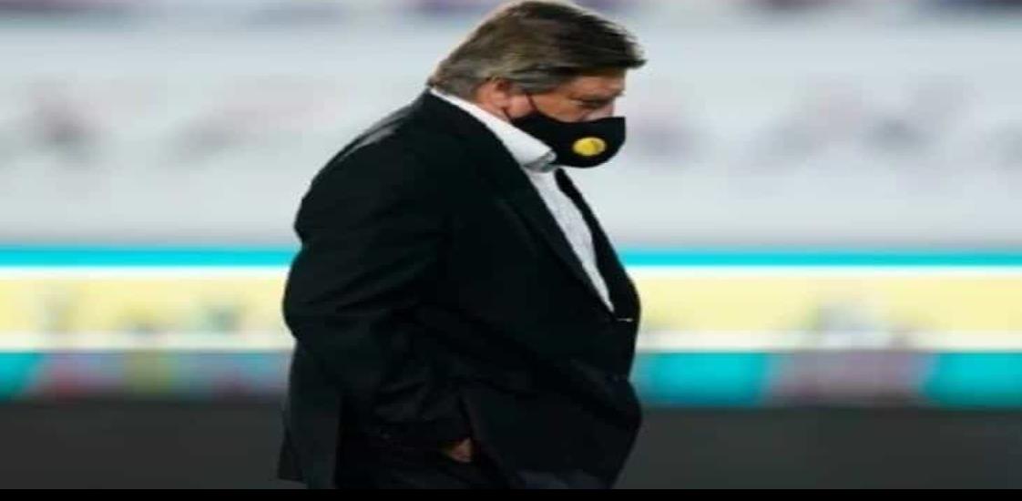 Miguel Herrera, cesado por pelea con auxiliar de LAFC