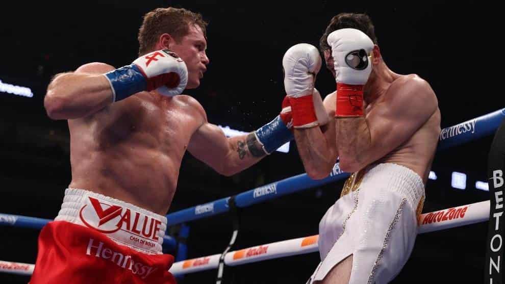 Billy Joe Saunders lanza provocación contra Saúl Álvarez