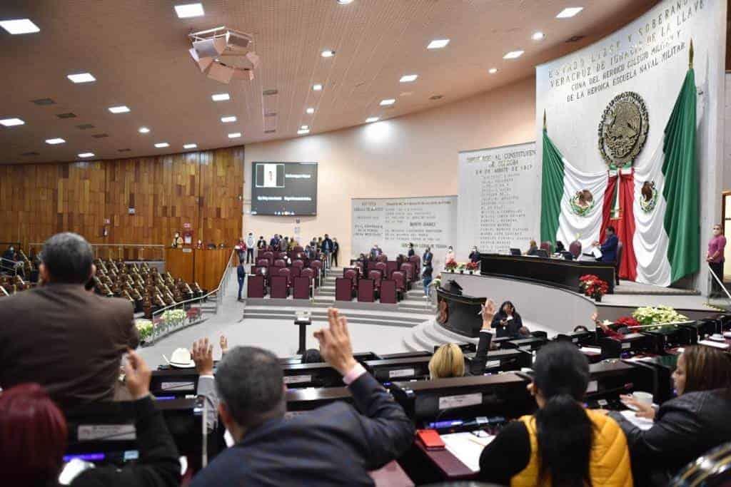 Da entrada Congreso a Minutas en materia de nacionalidad y reformas al PJF